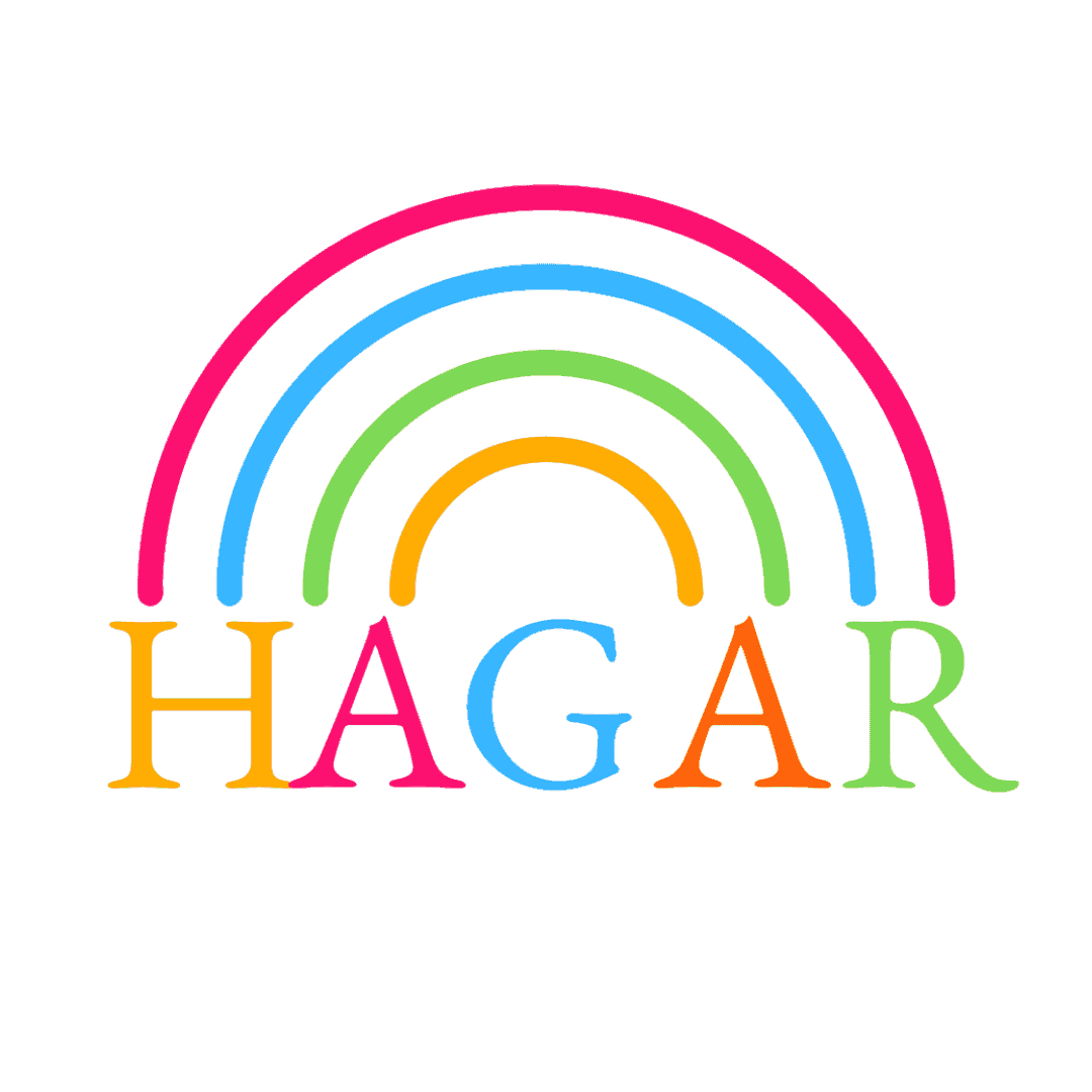 Buntes Hagar-Logo mit Regenbogen in Pink, Blau, Grün und Orange auf weißem Hintergrund.